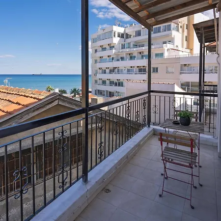 Anteia's Seaview Finikoudes Apartament Larnaca