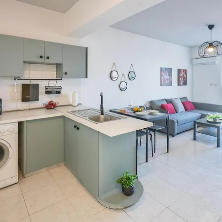 Anteia's Seaview Finikoudes Apartamento