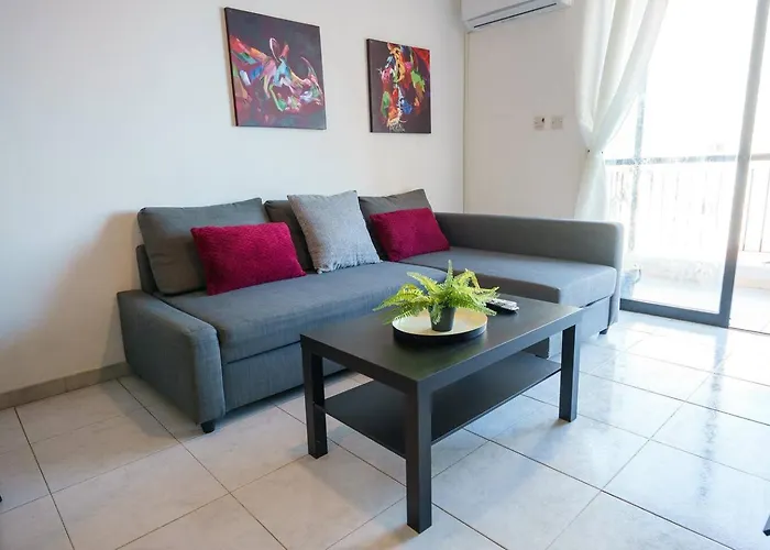 Anteia's Seaview Just Steps From Finikoudes Lägenhet Larnaca